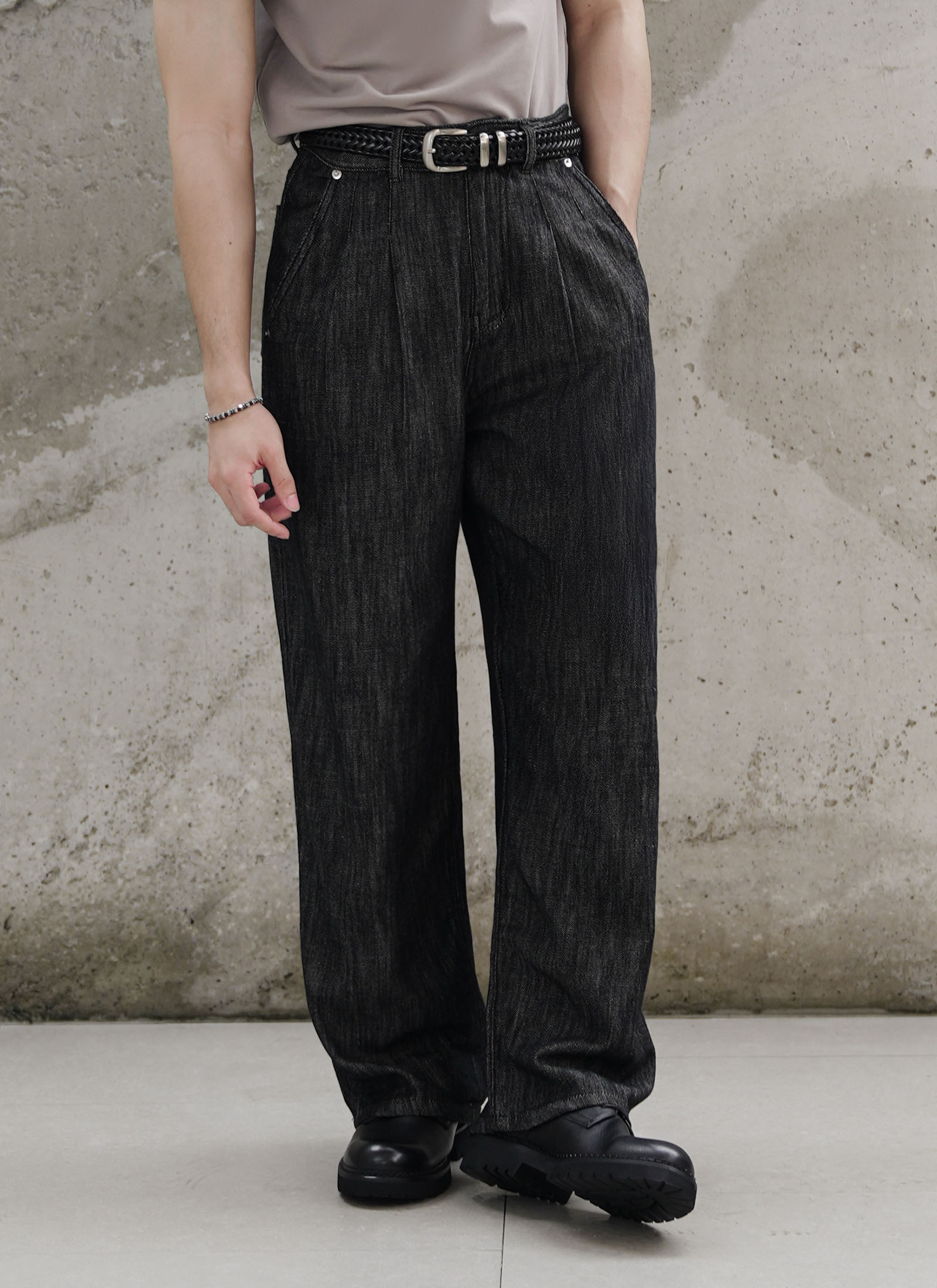 BOBBY JEANS - Image 2